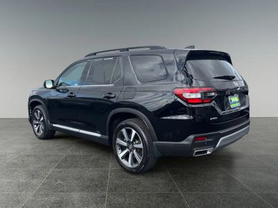 2023 Honda Pilot — detail view