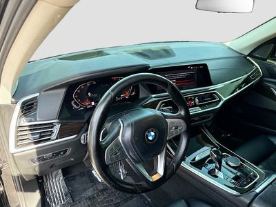 2020 BMW X7 — photo 28 view