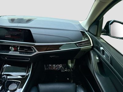 2020 BMW X7 — photo 19 view