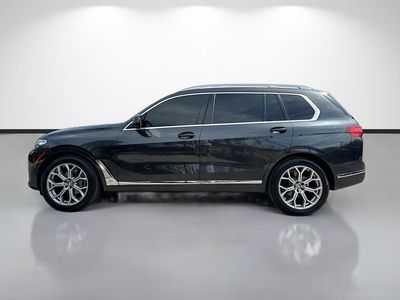 2020 BMW X7 — engine compartment view