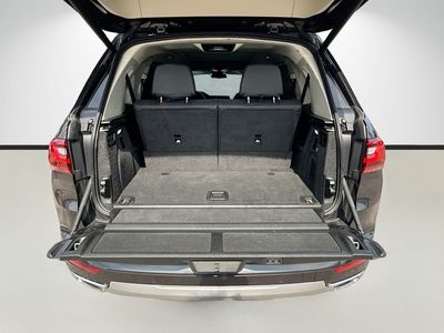 2020 BMW X7 — photo 12 view