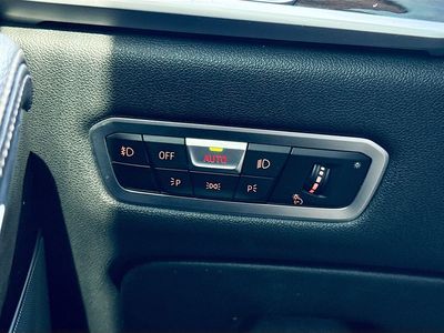 2020 BMW X7 — photo 38 view