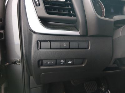 2025 Nissan Rogue - Photo 13