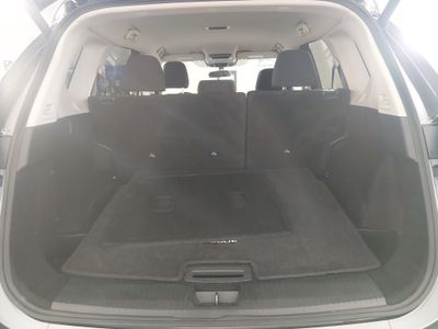 2025 Nissan Rogue - Photo 11
