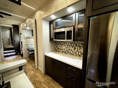 2025 Redwood RV Redwood — photo 16 view