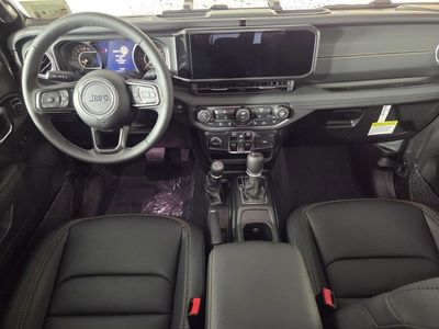 2026 Jeep Gladiator — photo 19 view