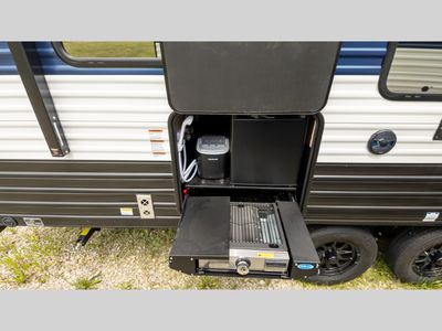 2025 Forest River RV Cherokee Grey Wolf - Photo 10