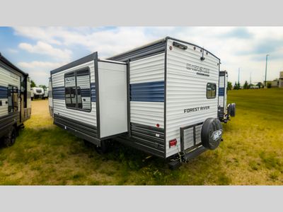 2025 Forest River RV Cherokee Grey Wolf - Photo 6