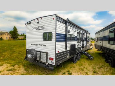 2025 Forest River RV Cherokee Grey Wolf - Photo 8