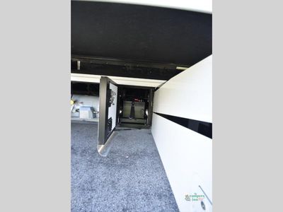 2025 Newmar Bay Star — photo 34 view