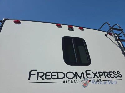 2024 Coachmen RV Freedom Express Ultra Lite — photo 13 view