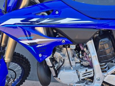 2026 Yamaha YZ250 Team Yamaha Blue — photo 8 view