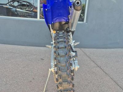 2026 Yamaha YZ250 Team Yamaha Blue — interior view