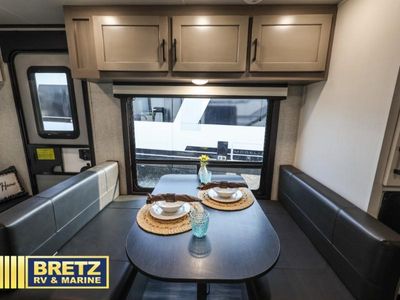 2024 Jayco Jay Feather — photo 14 view