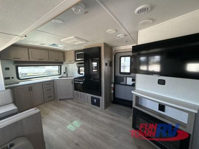 2026 Forest River RV Rockwood Ultra Lite — photo 11 view