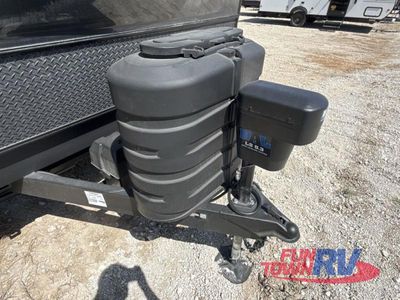 2026 Forest River RV Rockwood Ultra Lite — photo 14 view