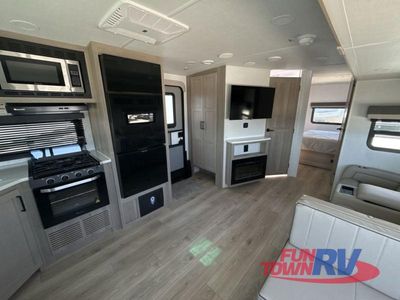 2026 Forest River RV Rockwood Ultra Lite — photo 12 view