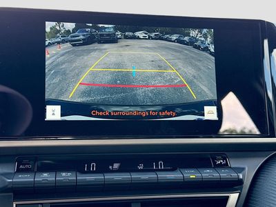 2026 Toyota Camry — photo 32 view