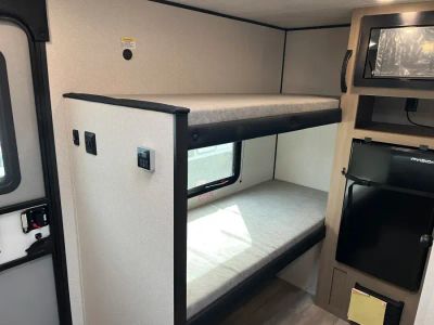 2026 Jayco PROWLER LYNX — photo 7 view