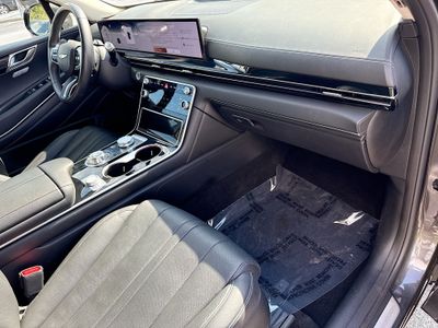 2025 Genesis GV80 - Photo 14