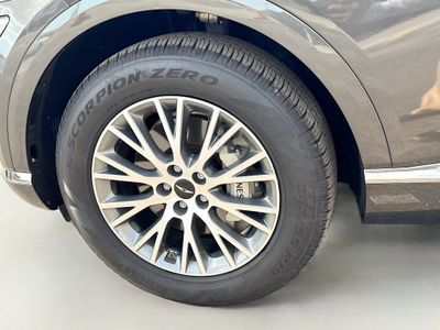 2025 Genesis GV80 - Photo 42