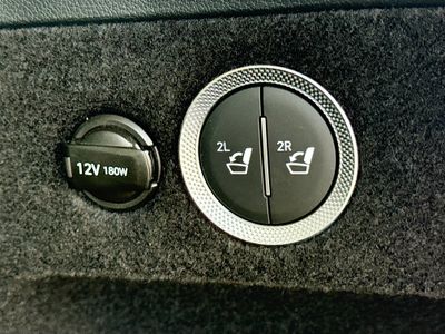 2025 Genesis GV80 - Photo 12