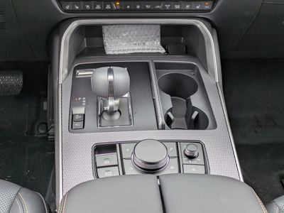 2026 Mazda CX-70 — photo 16 view