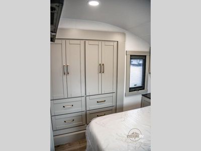 2026 Brinkley Model Z - Photo 10