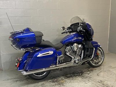 2025 Indian Motorcycle Roadmaster PowerPlus Limited Spirit Blue Metallic — photo 8 view