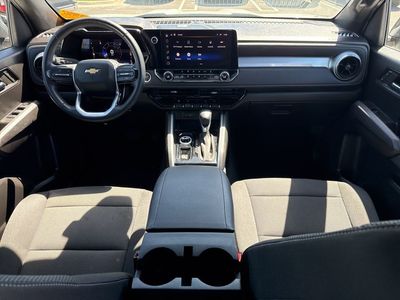 2023 Chevrolet Colorado - Photo 11
