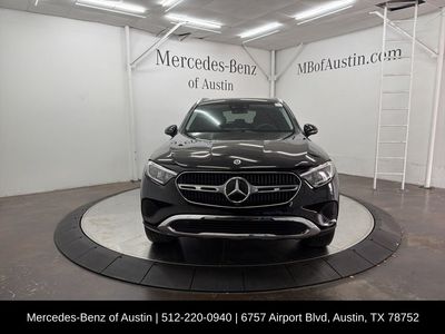 2025 Mercedes-Benz GLC - Photo 2