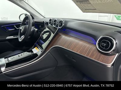 2025 Mercedes-Benz GLC - Photo 26