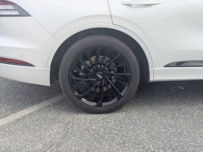 2024 Lincoln Aviator — photo 11 view
