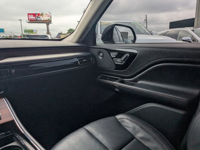 2024 Lincoln Aviator — photo 16 view