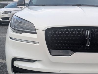 2024 Lincoln Aviator — photo 9 view