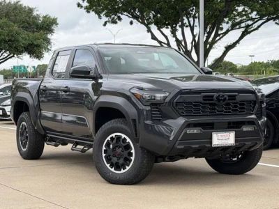 2026 Toyota Tacoma - Photo 2