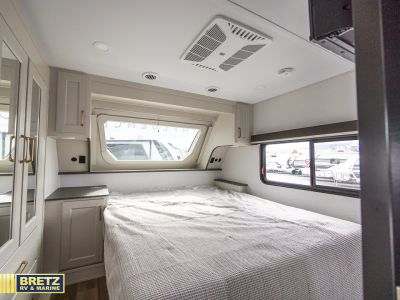 2026 Grand Design Influence - Photo 31