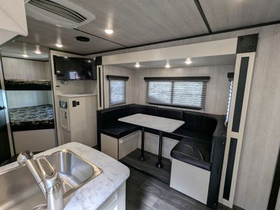 2024 Genesis Supreme Surfside Limited — photo 19 view