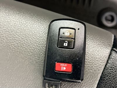 2021 Toyota 4Runner — photo 32 view