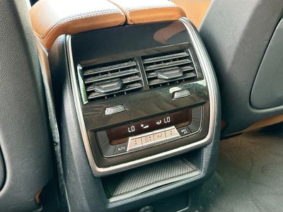 2022 BMW X5 — photo 26 view