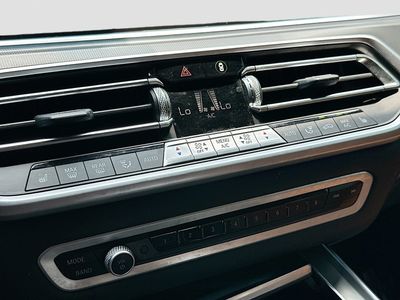 2022 BMW X5 — photo 16 view