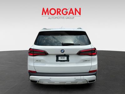 2022 BMW X5 — engine compartment view