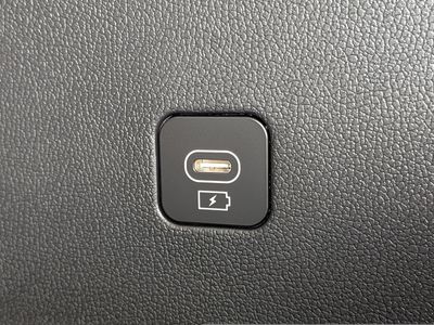 2026 Kia Sorento — photo 15 view
