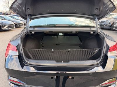 2023 Hyundai Elantra Limited - Photo 37