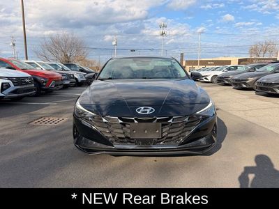 2023 Hyundai Elantra Limited - Photo 9