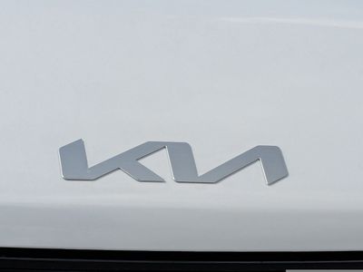 2026 Kia Sorento — photo 13 view