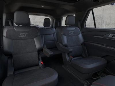 2026 Ford Explorer — photo 11 view