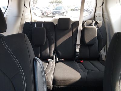2022 Chrysler Voyager - Photo 18