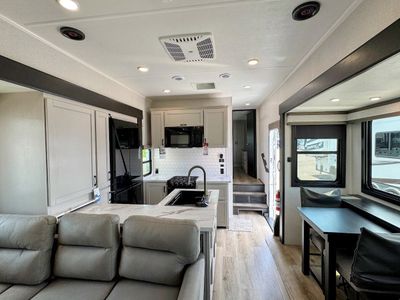2026 Jayco Seismic - Photo 10