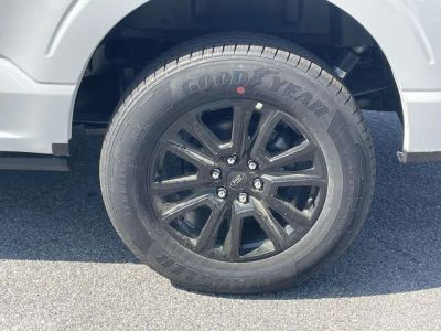 2026 Ford F-150 — photo 8 view